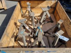 QUANTITY OF AXLE STANDS
