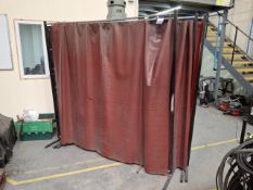 3 x Freestanding welding screens