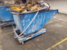 FORKLIFT MOUNTING TIPPING SKIP