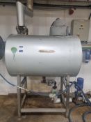 SMALL INSULATED TANK