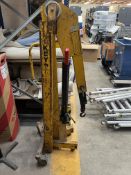 ADVANCED HANDLING ENGINE HOIST