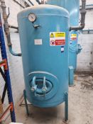 VERTICAL AIR RECEIVING TANK