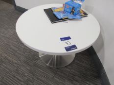 Round table white 600mm