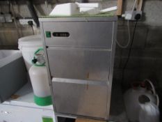 Ice machine