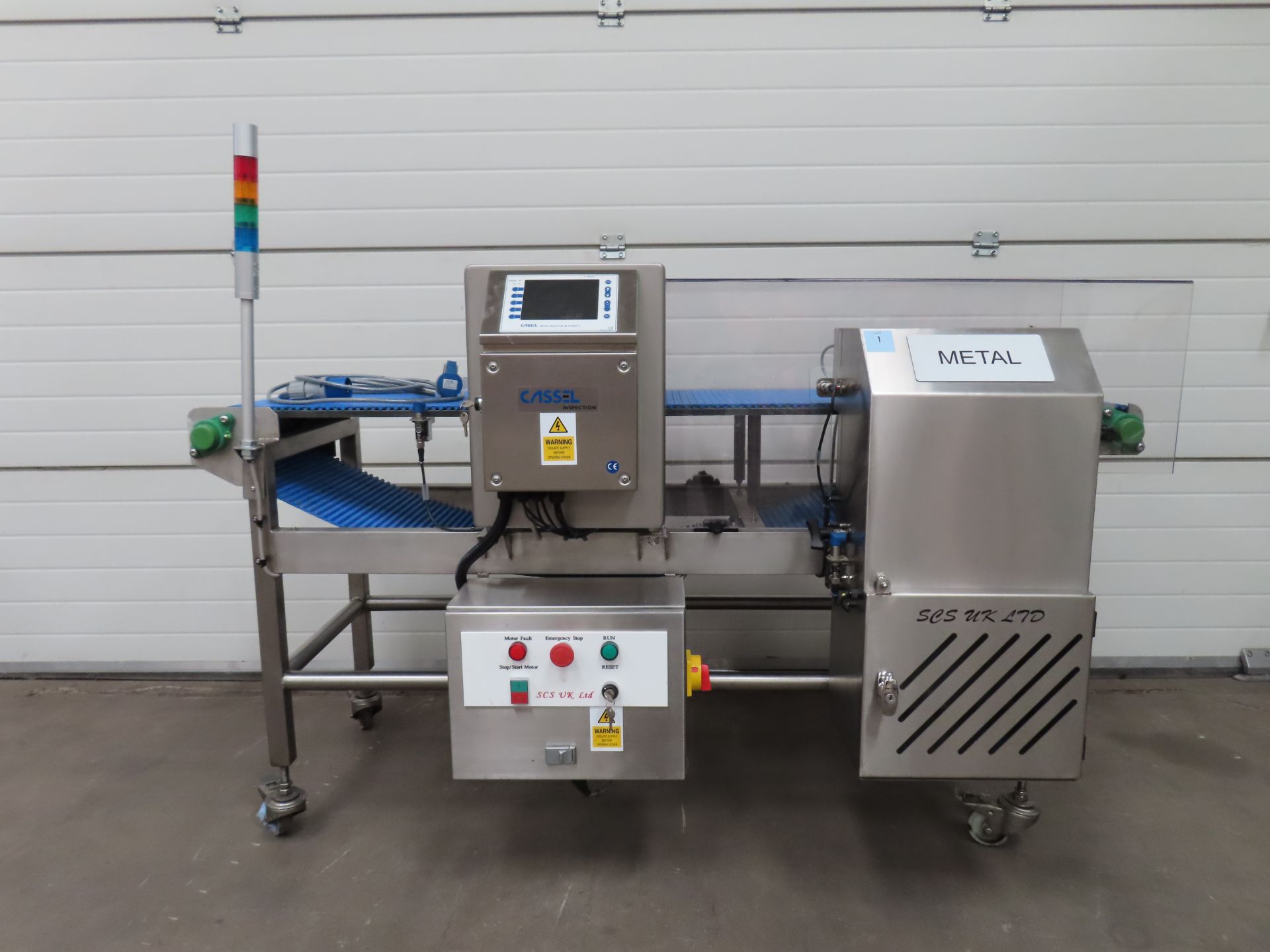 Cassel BD450 x 200 Aperture Metal detector with conveyor