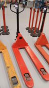 Manutan 2,500kg capacity pallet truck (2021) - Located in Unit 2, Ground Floor