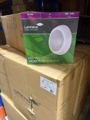 15 X LUMINEUX BH100 LED BULKHEAD 9W 3000K WHITE (75+ Lumens per Watt) (product packaging may vary fr