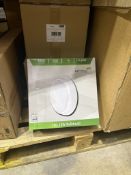 5 X LUMINEUX BH100 LED BULKHEAD 16W 6000K WHITE DD (85+ Lumens per Watt) (product packaging may vary