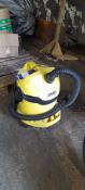 Karcher WD2 wet & dry vac