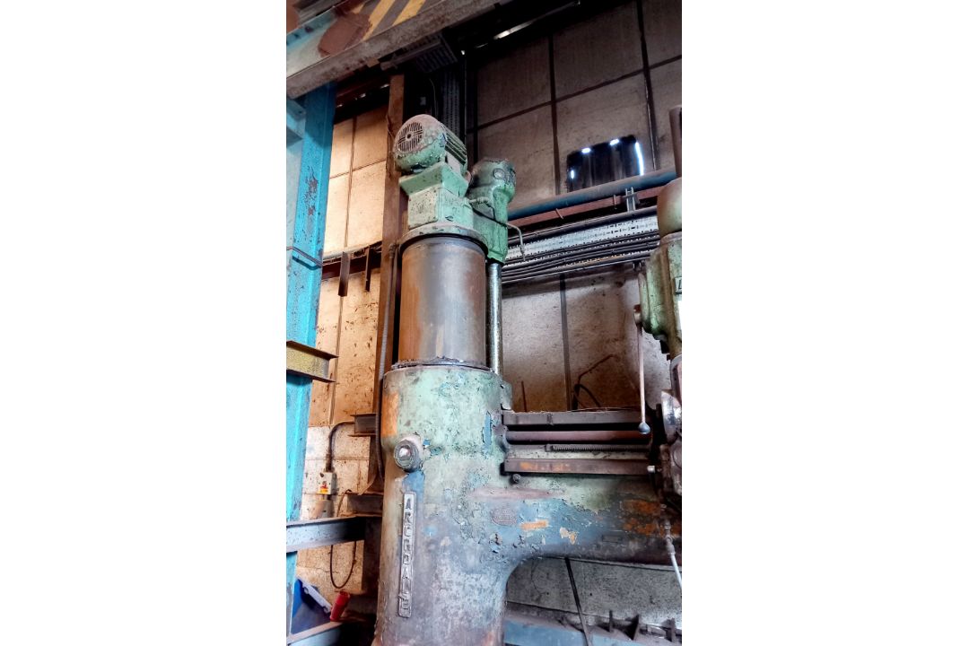 Archdale 6' radial arm drill (approx. 7Ton) - Image 9 of 9