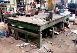 Heavy duty surface table 2mx4m (approx. 3 Ton)