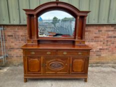 Vintage display case sideboard/cabinet unit with mirror.