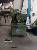 Urban SV300/3P single head corner cleaner