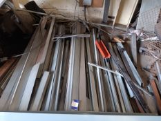 Large quantity of steel off cuts