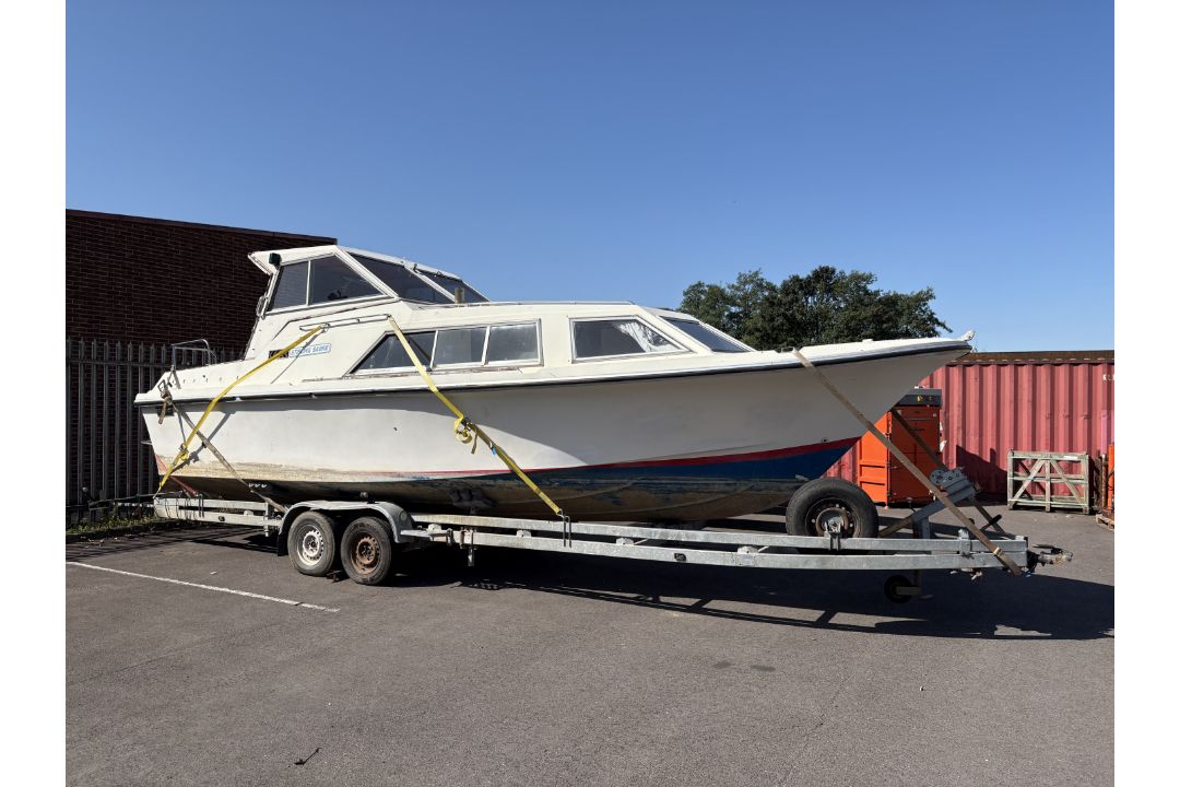 Sterling Sabre 28 Walk-Around Boat with Trailer - Image 3 of 44