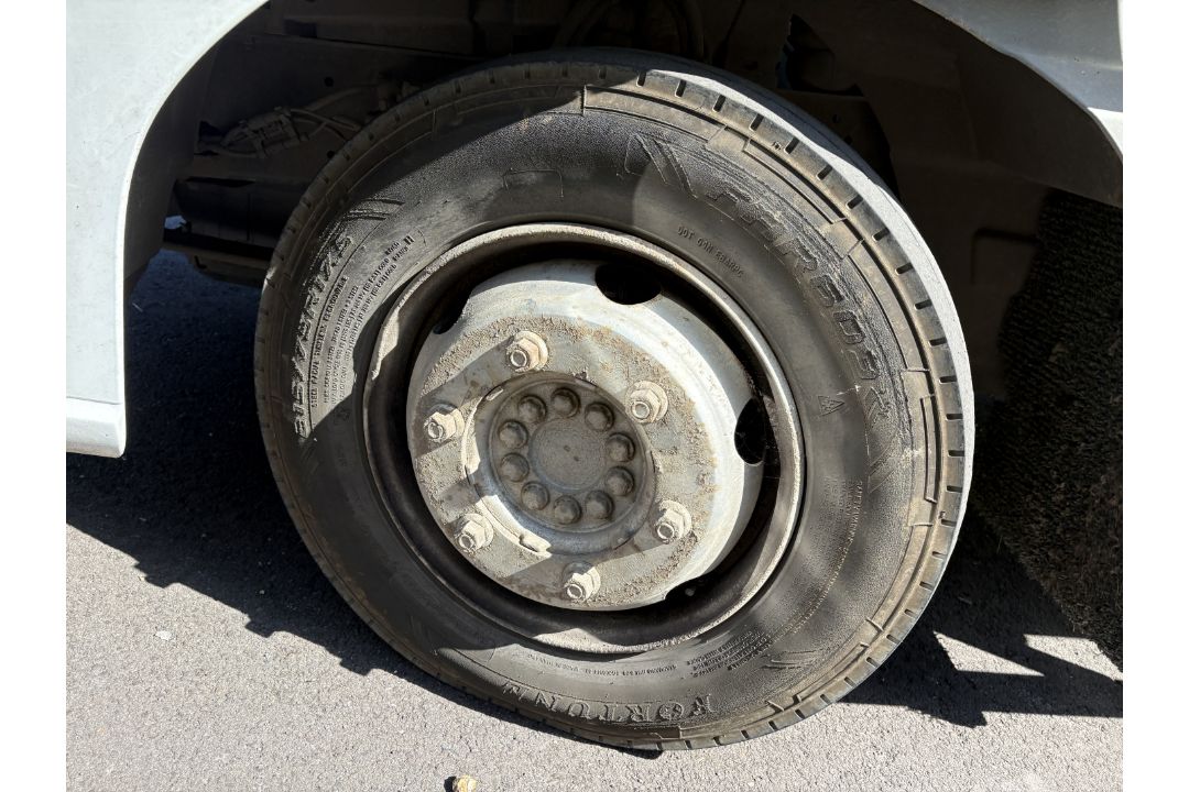 2009 Mercedes 816 Rigid Removals Van - Image 13 of 19