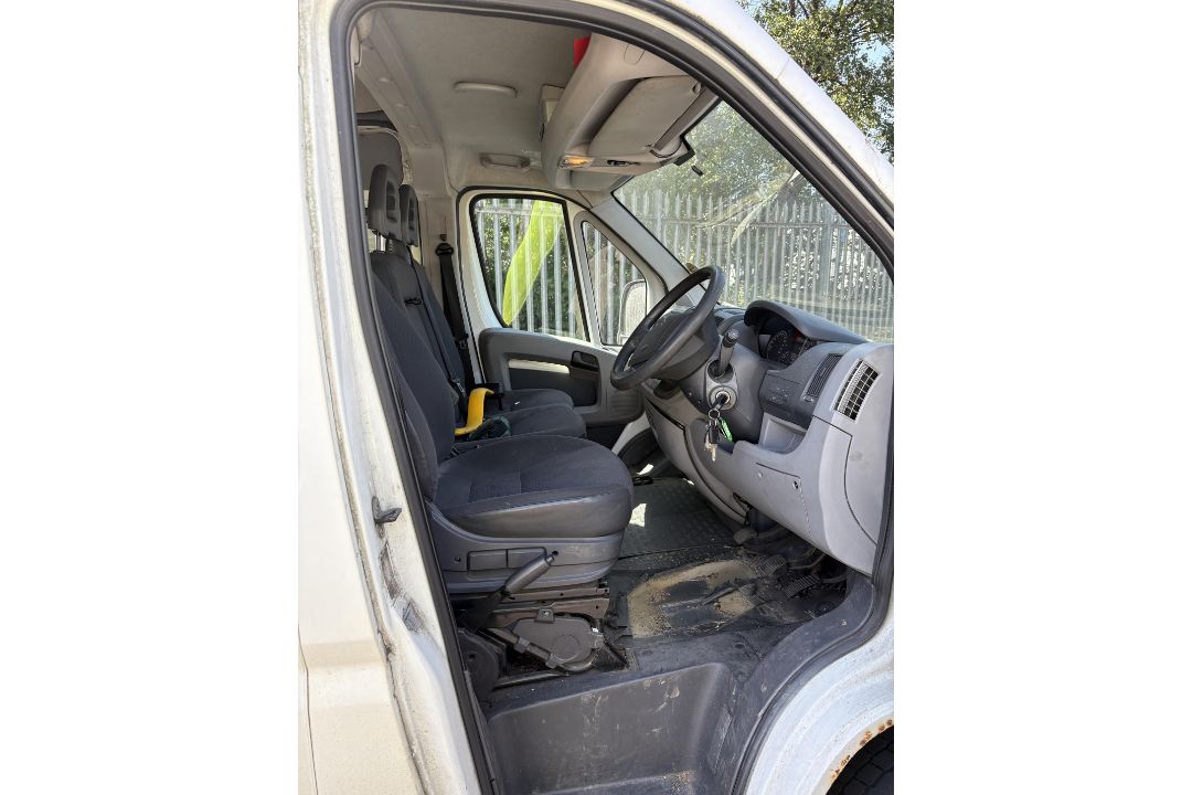 2009 Citroen Relay 35 HDI 120 LWB Euro 4Y Minibus - Image 13 of 17