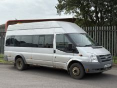 2009 Ford Transit 115 T430 17S RWD Minibus