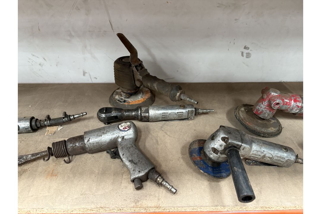 Shelf of Pneumatic Hand Tools including Bluepoint Ratchet Gun - Image 2 of 4