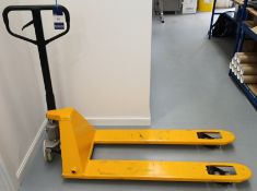 Unbadged 1500KG Hand Hydraulic Pallet Truck