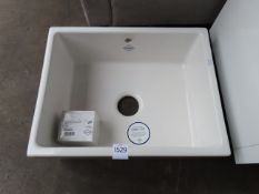A Shaws Belfast Style Sink, Complete with Basket Strainer/ Overflow Grill. Please note there is a £5