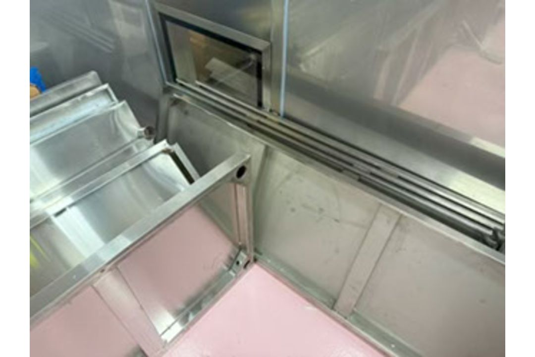 4x Adexa Stainless Steel Tables with Under Tier - Image 4 of 4