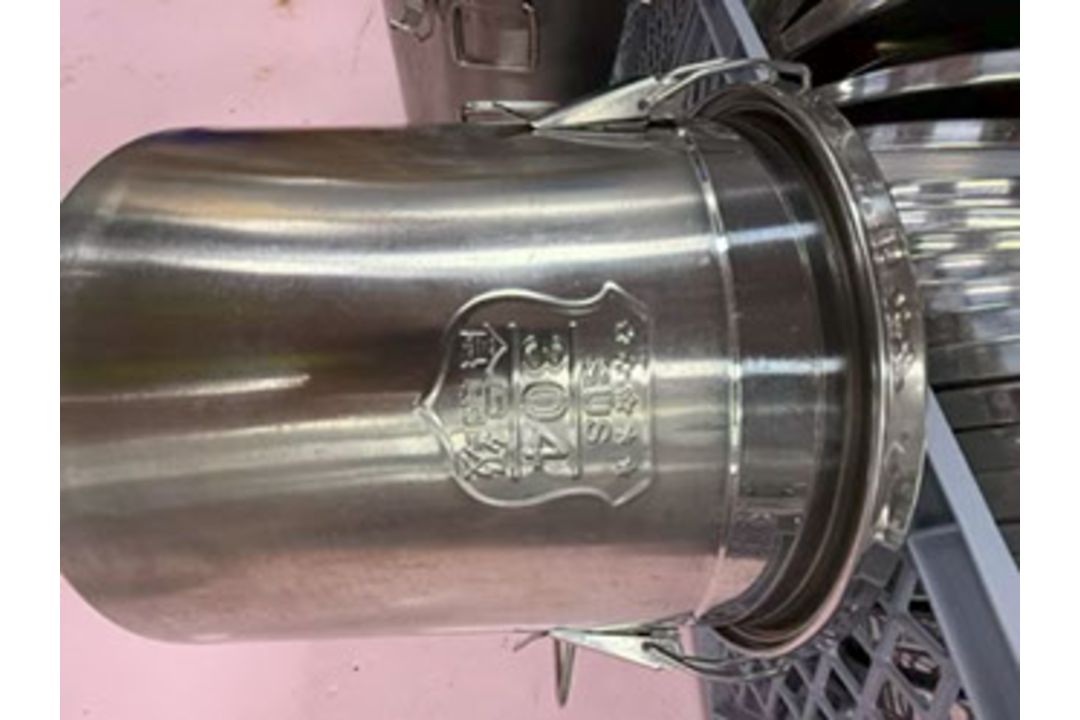54x Stainless Steel Lidded Buckets - Image 2 of 2