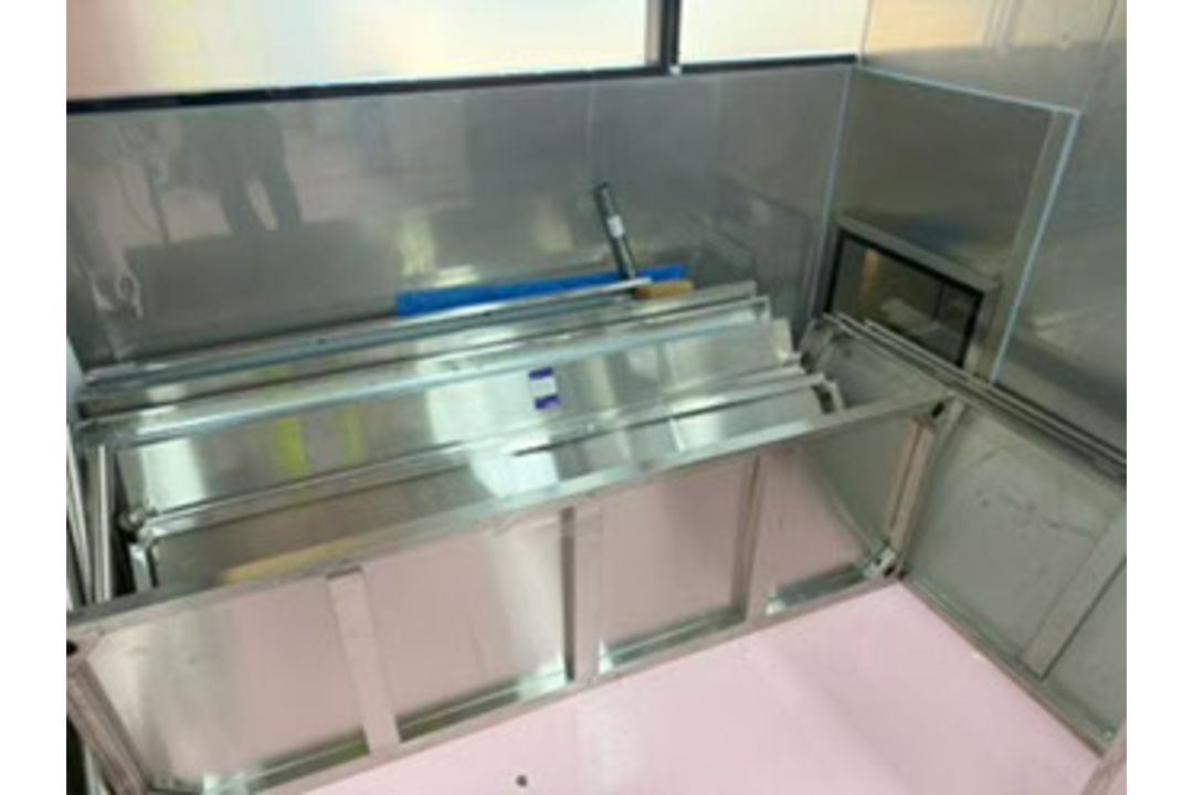 4x Adexa Stainless Steel Tables with Under Tier - Image 1 of 4