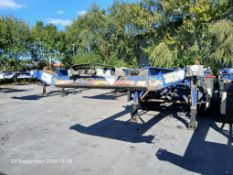 Dennison Tri Axle Lock and Go Sliding Skeletal Trailer, Type FW270002S, Vehicle ID number