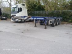 Dennison Tri Axle Lock and Go Sliding Skeletal Trailer, Type FW270002S, Vehicle ID number