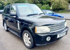 LAND ROVER RANGE ROVER DIESEL ESTATE 3.6 TDV8 VOGUE 4dr Auto. Registration VEZ 421, Mileage: 156,