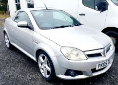VAUXHALL TIGRA COUPE ROADSTER SPECIAL EDS 1.4i 16V Exclusive 2dr. Registration PK09 ZDT, Mileage: