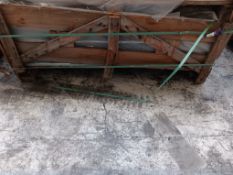 Qty slate slabs to crate - Lift out fee - £5 + VAT
