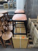 4x UPH Low Stools