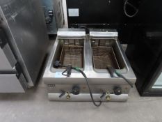 A Lincat S/Steel Twin Fryer