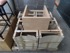 7x Side Tables