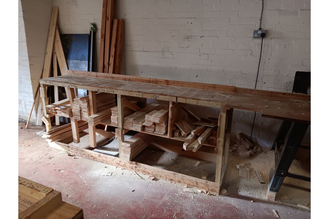 Dewalt DW721KN-GB type 3 radial arm saw, cut depth max 90mm, blade diameter 300mm, 230v to include - Image 7 of 13