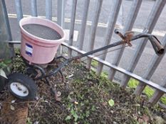 Slat spreader