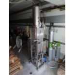 Moravek Type CW250 twin head bottler