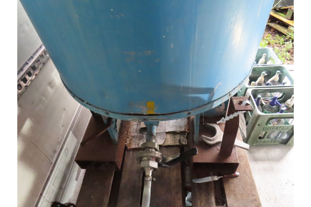 2x 1000 litre single skin vessels - Image 4 of 8