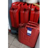 4x Jerrycans