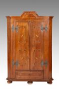 CABINET WITH INLAID BIRD MOTIFS | CENTRAL EUROPE (CENTRAL EUROPE / CENTRAL EUROPEAN)