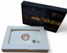 A Royal Mint 2010 uncirculated sovereign, in unopened capsule, 7.98g, presentation box