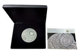 A Royal Mint The 2009 Royal Mint Silver Medal, designed by Emma Noble, .925, 65mm diam, no.004/500,