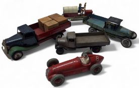 Tri-ang Minic tin plate Delivery Truck, clockwork, four wooden packing cases, each stamped London