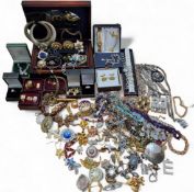 Costume jewellery - vintage brooches; necklaces; gentleman's and lady's rings; earrings;