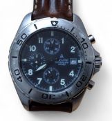 An Accurist Chronometer gentleman's wristwatch, WR50M, quartz movement, black dial, Arabic numerals,