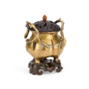 A LARGE CHINESE BRONZE CENSER