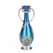LOETZ AN IRIDESCENT GLASS VASE, CIRCA 1900