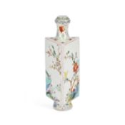 A CHINESE PORCELAIN VASE OF TRIANGULAR SECTION